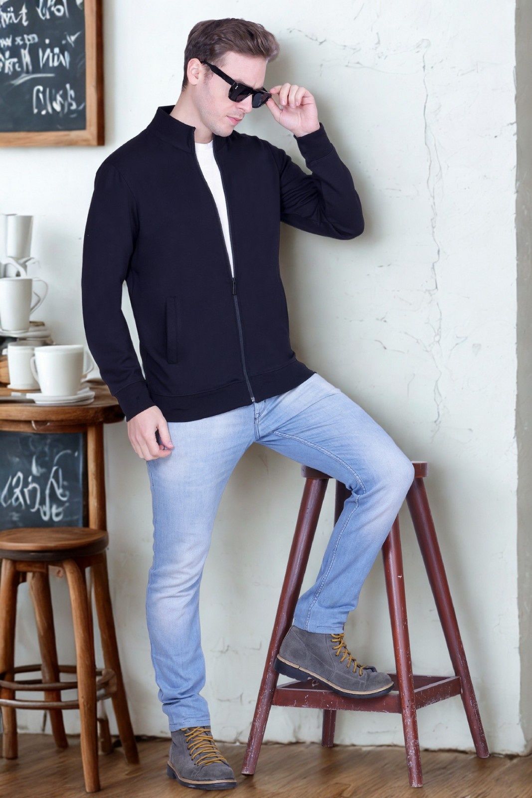 Winbarg Black Solid Stretch Full-Sleeve Jacket
