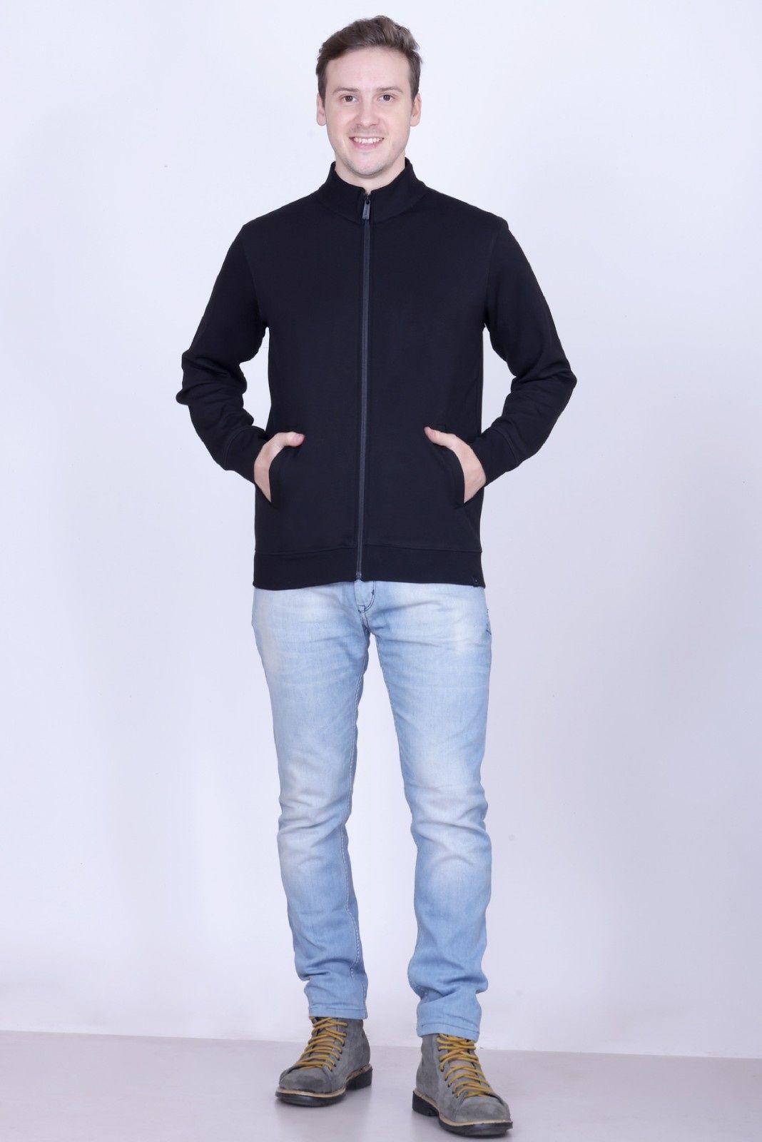 Winbarg Black Solid Stretch Full-Sleeve Jacket
